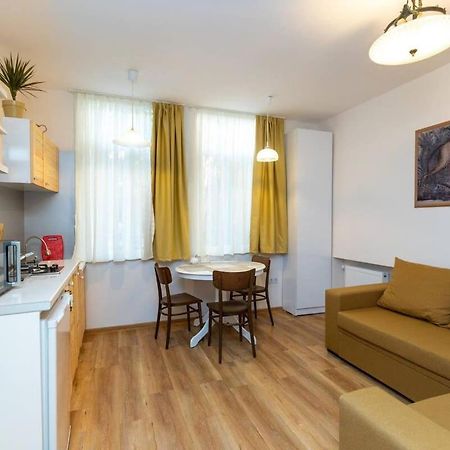 Wehost Liberty Square Apartments Tbilisi Ngoại thất bức ảnh